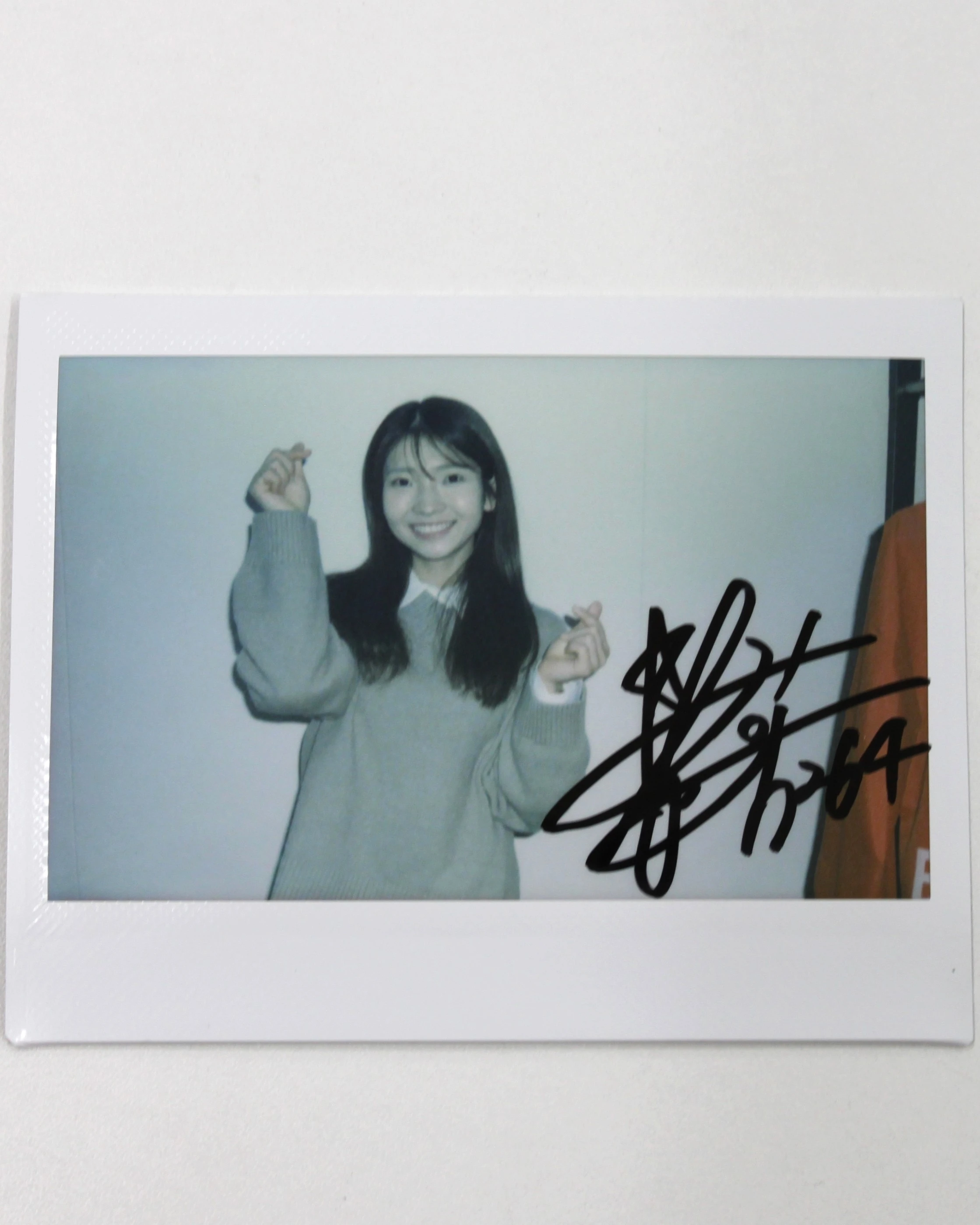 5264 登みひ果選手　サイン入りかめ☆まるぬいぐるみ&ランダムチェキ （3枚目）