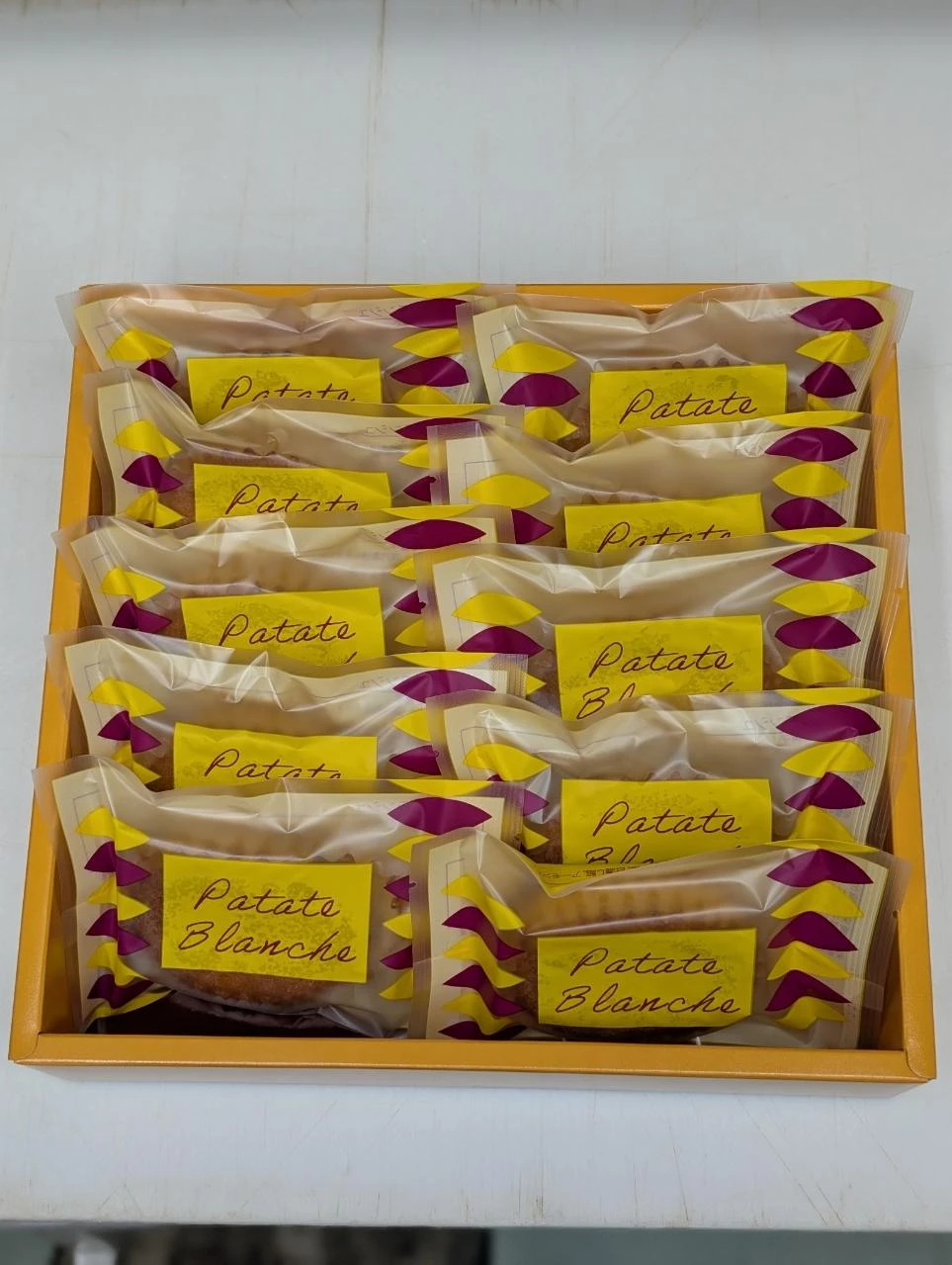 [K]洋菓子の店フランセのパタートブランシュ10個入り （1枚目）